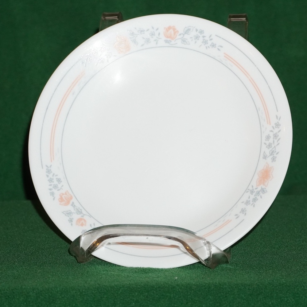Life’s short - eat dessert first 🍮 on this Corelle Dessert/Bread Plate